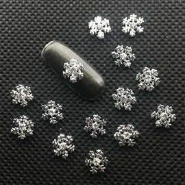 10Pcs Snowflake Metal Nail Art Decoration Charms 3D Crystal Jewelry Decos Noel White Diamond Winter Style Christmas Manicure Diy